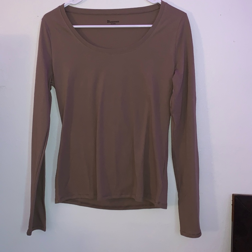 No Bounderies long sleeve